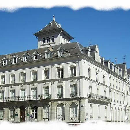 Grand T2 Ensoleille A Luchon, Face Aux Thermes, Pour 4 Pers., Proche Telecabine - Fr-1-313-165 * Bagnères-de-Luchon
