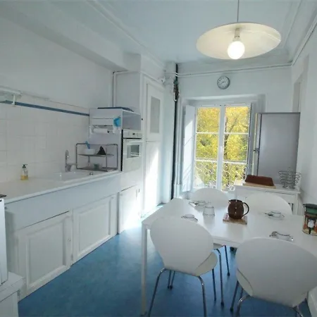 Grand T2 Ensoleille A Luchon, Face Aux Thermes, Pour 4 Pers., Proche Telecabine - Fr-1-313-165 Apartment