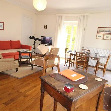 Grand T2 Ensoleille A Luchon, Face Aux Thermes, Pour 4 Pers., Proche Telecabine - Fr-1-313-165 Apartment